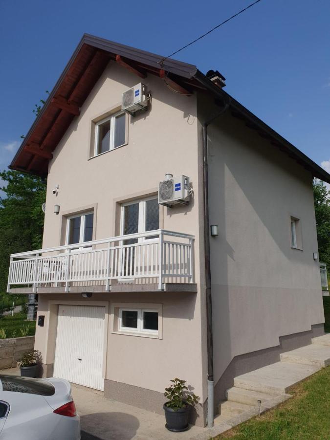 House Apartment Azra Sarajevo Luaran gambar