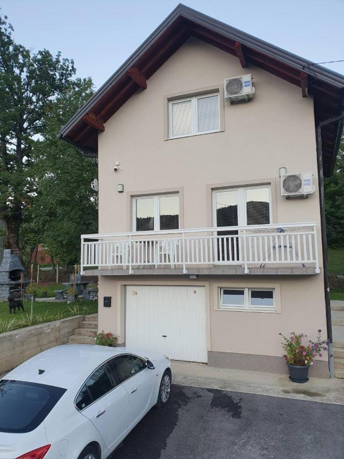 House Apartment Azra Sarajevo Luaran gambar