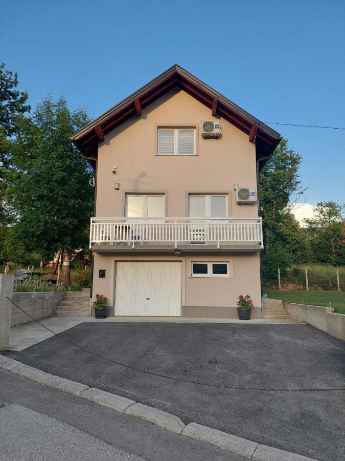 House Apartment Azra Sarajevo Luaran gambar